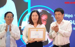 Báo Người Lao Động trao 10 giải thưởng vẽ MC số