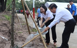 Ngày vui bên con đường mới ở TP Thủ Dầu Một 