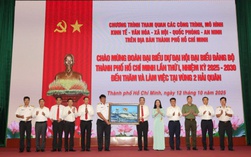 Đoàn Đại biểu tham dự Đại hội Đảng bộ TP HCM làm việc với Vùng 2 Hải quân