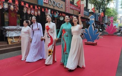 Ngày hội Văn hóa Áo dài TP HCM lần thứ 1-2025: Áo dài - hơi thở của thành phố