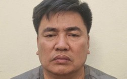 Người đàn ông đẩy đại úy CSGT vào đầu xe tải đang lao tới bị khởi tố, điều tra tội giết người