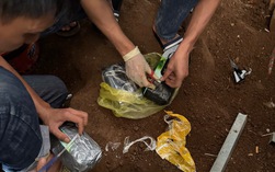 CLIP: Công an đột kích triệt phá đường dây mua bán ma túy xuyên quốc gia