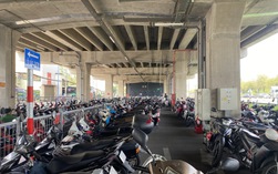 TPHCM: Bố trí mặt bằng sân khấu Sen Hồng làm bãi giữ xe metro