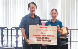 VIDEO: Báo Người Lao Động chung tay cùng dự án "Sách hay cho học sinh tiểu học"