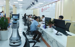 Trung tâm Phục vụ hành chính công TPHCM: Thân thiện từ cái nhìn đầu tiên