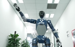 Cận cảnh robot của Vingroup khiến nhiều người ngạc nhiên
