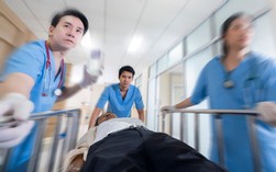 Chỉ vì xem nhẹ dấu hiệu này, nhiều người đã đột quỵ