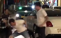 Xác minh nhóm người rượt đuổi, đánh nhau tại giao lộ ở TPHCM