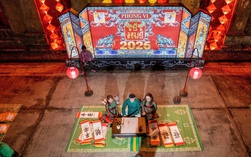 Vào Hoàng cung triều Nguyễn xem Tết cổ truyền có gì lạ?