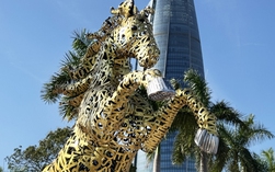 Giải mã ý nghĩa của linh vật ngựa vàng ghép tên 94 xã, phường, đặc khu ở Đà Nẵng