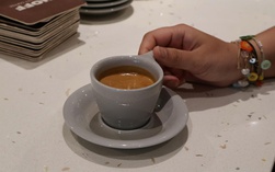 Gu thưởng thức mới của người trẻ từ ly cà phê đặc sản