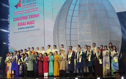 Khai mạc Lễ hội Áo dài TP HCM 2026 với chủ đề “Sợi tơ vàng son – Dệt nên khát vọng”