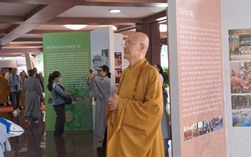 Triển lãm "45 năm Giáo hội Phật giáo Việt Nam: Phát triển cùng đất nước - Bước vào kỷ nguyên mới"