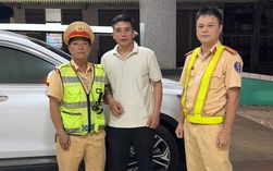 CLIP: Bé 8 ngày tuổi được CSGT hỗ trợ cấp cứu kịp thời