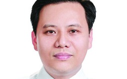 Cựu Phó Cục trưởng Cục An toàn thực phẩm Đỗ Hữu Tuấn bị bắt