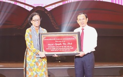 Tự hào quá khứ, kiến tạo tương lai