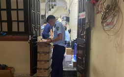 Kiểm tra 4 cơ sở mỹ phẩm, tạm giữ gần 3.500 sản phẩm nhập lậu