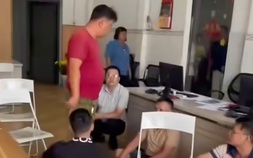 Diễn biến mới vụ công an vào phòng công chứng khống chế kẻ làm giả sổ đỏ