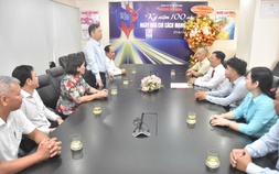 Nhiều đơn vị đến chúc mừng Báo Người Lao Động nhân kỷ niệm 100 năm Báo chí cách mạng Việt Nam