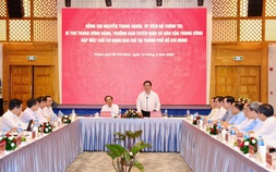 Đề xuất mô hình tổ hợp báo chí, giữ lại những tờ báo có thương hiệu lớn