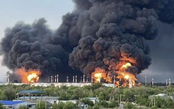 Ukraine trả đũa mạnh tay giữa lúc Nga oanh kích Kiev