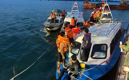 Vụ lật tàu tại Quảng Ninh: Cố gắng tìm kiếm hết các nạn nhân trước khi bão số 3 đổ bộ