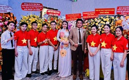 Dư âm: Báo Người Lao Động - 50 năm một hành trình vẻ vang trong trái tim nghệ sĩ