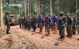 Campuchia "kêu gọi ngừng bắn vô điều kiện", Thái Lan giải thích việc dùng bom chùm
