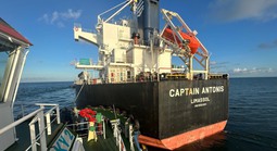 10 tiếng cứu hộ tàu hàng 82.000 tấn mắc cạn ở Bà Rịa-Vũng Tàu