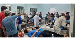 Đồng Nai: Gần 100 công nhân nhập viện sau khi ăn bánh đa, mì quảng