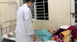 Bộ Y tế: Đình chỉ cơ sở bánh mỳ nghi gây ngộ độc ở Đồng Nai