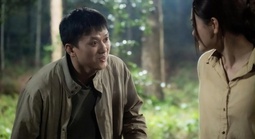 "Trăng điên" của Quách Ngọc Tuyên nhận "cơn mưa lời khen"