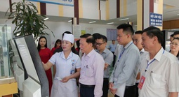 Góp ý dự thảo văn kiện Đại hội XIV: Hướng tới hệ thống y tế Việt Nam công bằng, bền vững