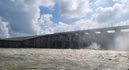 Thủy điện lớn nhất miền Nam mở cửa xả tràn thứ 4, nguy cơ ngập hạ du sông Đồng Nai