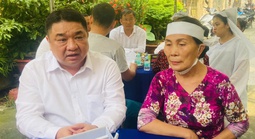 Vụ tai nạn nghiêm trọng làm 3 người tử vong: TP HCM động viên và hỗ trợ gia đình nạn nhân