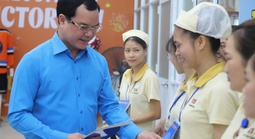 Tổng LĐLĐ Việt Nam hỗ trợ 1 tỉ đồng giúp Huế khắc phục hậu quả bão lũ