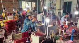 Trăm năm nghề nhang lớn nhất Nam Bộ