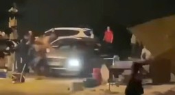 VIDEO: Nguyên nhân tài xế bị nhiều người vây đánh trước quán