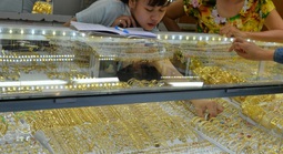 Giá vàng hôm nay 14-11: Sụt giảm mạnh khi nhà đầu tư ồ ạt chốt lời