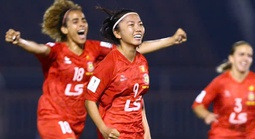 Huỳnh Như sút phạt thành bàn, CLB nữ TP HCM thắng đội bóng Philippines