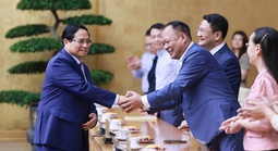 Ưu tiên mọi nguồn lực để phát triển giáo dục