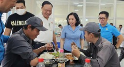 Tăng lương và bài toán năng suất lao động