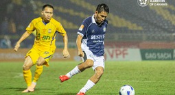 Clip: Đặng Anh Tuấn ghi bàn như huyền thoại Maradona, giúp CLB Đà Nẵng lọt tứ kết Cúp Quốc gia