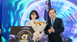 Nữ sinh 20 tuổi chinh phục giải thưởng 1 tỉ đồng