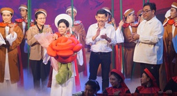 "Hồn thơ ngọc" chạm trái tim khán giả bằng hình thức thử nghiệm độc đáo