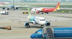 Bồi thường khi bị chậm, hủy chuyến bay: Sẽ tăng cường quyền lợi hành khách