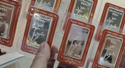 Giá bạc hôm nay 18-11: Đồng loạt lao dốc, biến động cùng nhịp với giá vàng