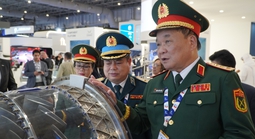 Bộ Quốc phòng Việt Nam thúc đẩy hợp tác quốc phòng tại Dubai Airshow 2025