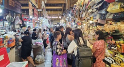 Hộ kinh doanh chật vật chuyển đổi thuế (*): Nhiều cơ quan vào cuộc hỗ trợ