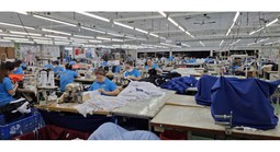 Nghỉ việc do bão lũ, ngập nước, người lao động có được nhận lương?